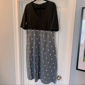 V-neck stretch knit dress with pockets!